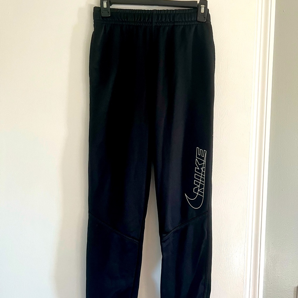 Nike youth sweatpants